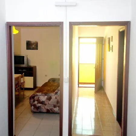 Apartment Pag 4119d *