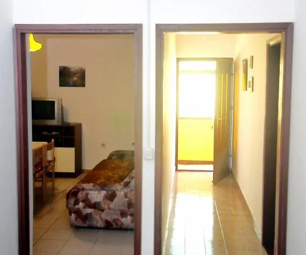 Apartment Pag 4119d *